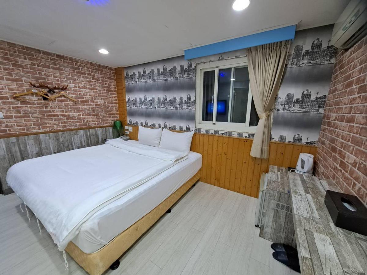 บิน ซิตี้ โฮเทล Hotel ซินจู๋ ภายนอก รูปภาพ