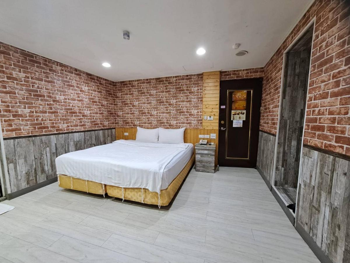 บิน ซิตี้ โฮเทล Hotel ซินจู๋ ภายนอก รูปภาพ